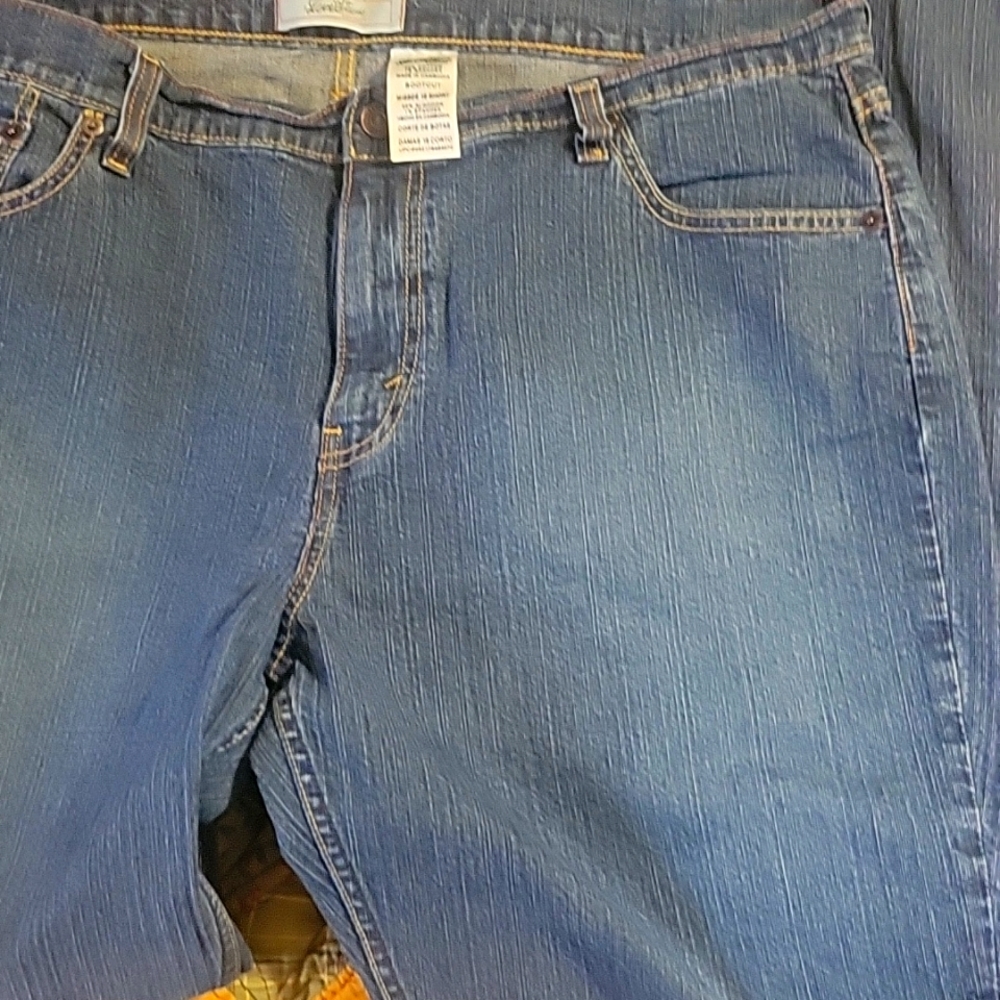 Women's Levi Strauss jeans